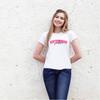 Kép 1/6 - Sisterhood forever | university stílusú női póló