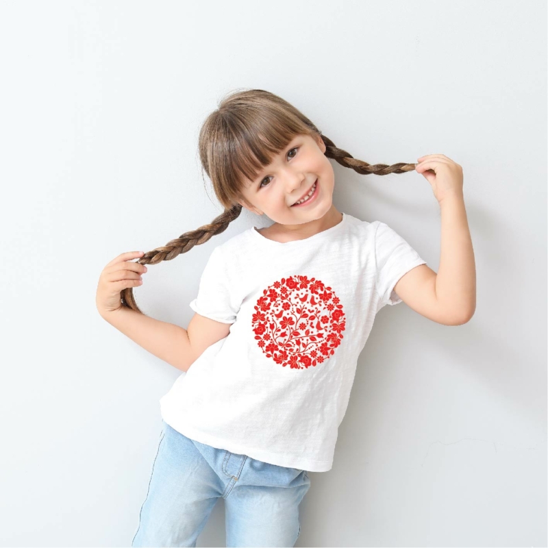 Kalocsai piros kör | grafikás lány pamutpóló
