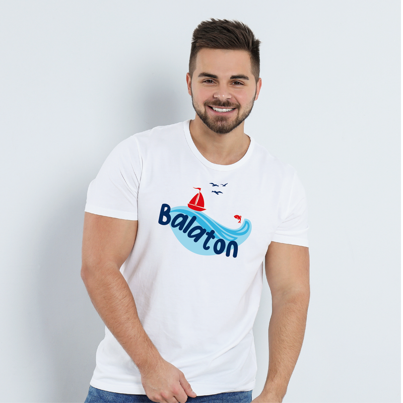 Balatoni piros hajó | grafikás férfi póló